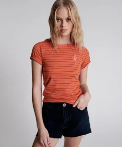 Basic Tees|ONE TEASPOON Bower Bird Embroidered Logo Fitted Tee