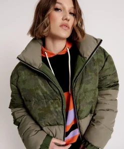 Puffa Jackets|ONE TEASPOON Dirtee Love Camo Puffa Jacket